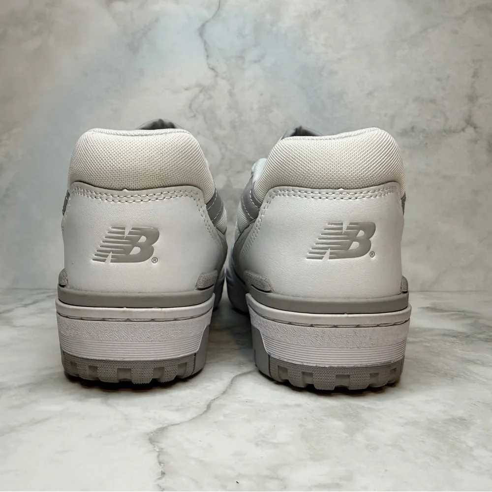 New Balance | 550 Sneakers | White & Grey Leather | Size M7 W8.5